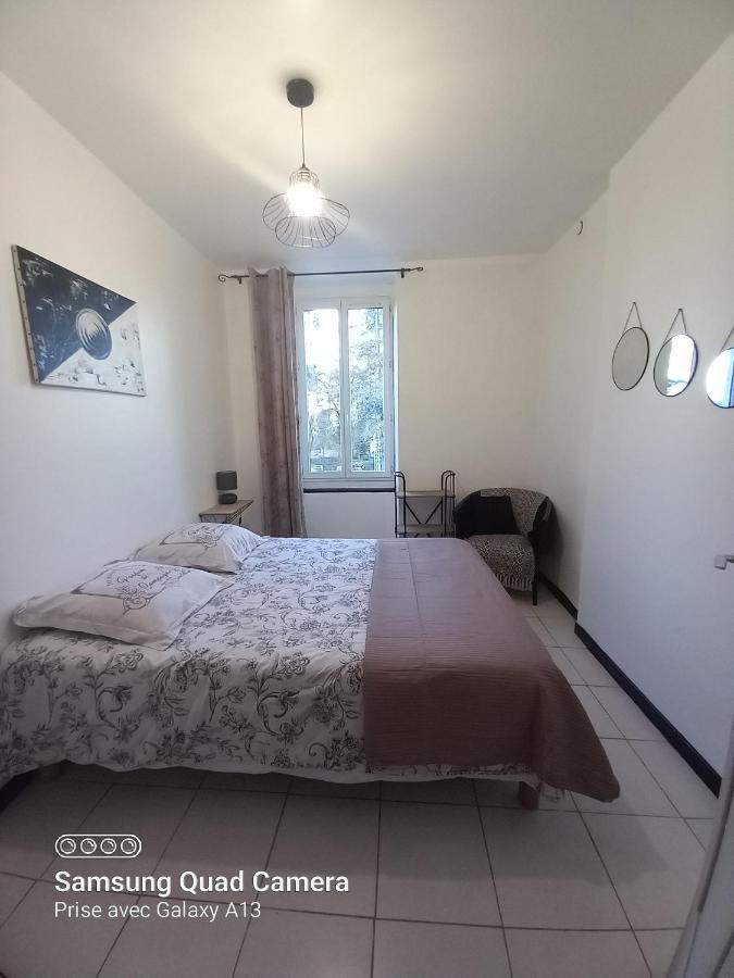 ז'ואיוז Appartement Babe מראה חיצוני תמונה